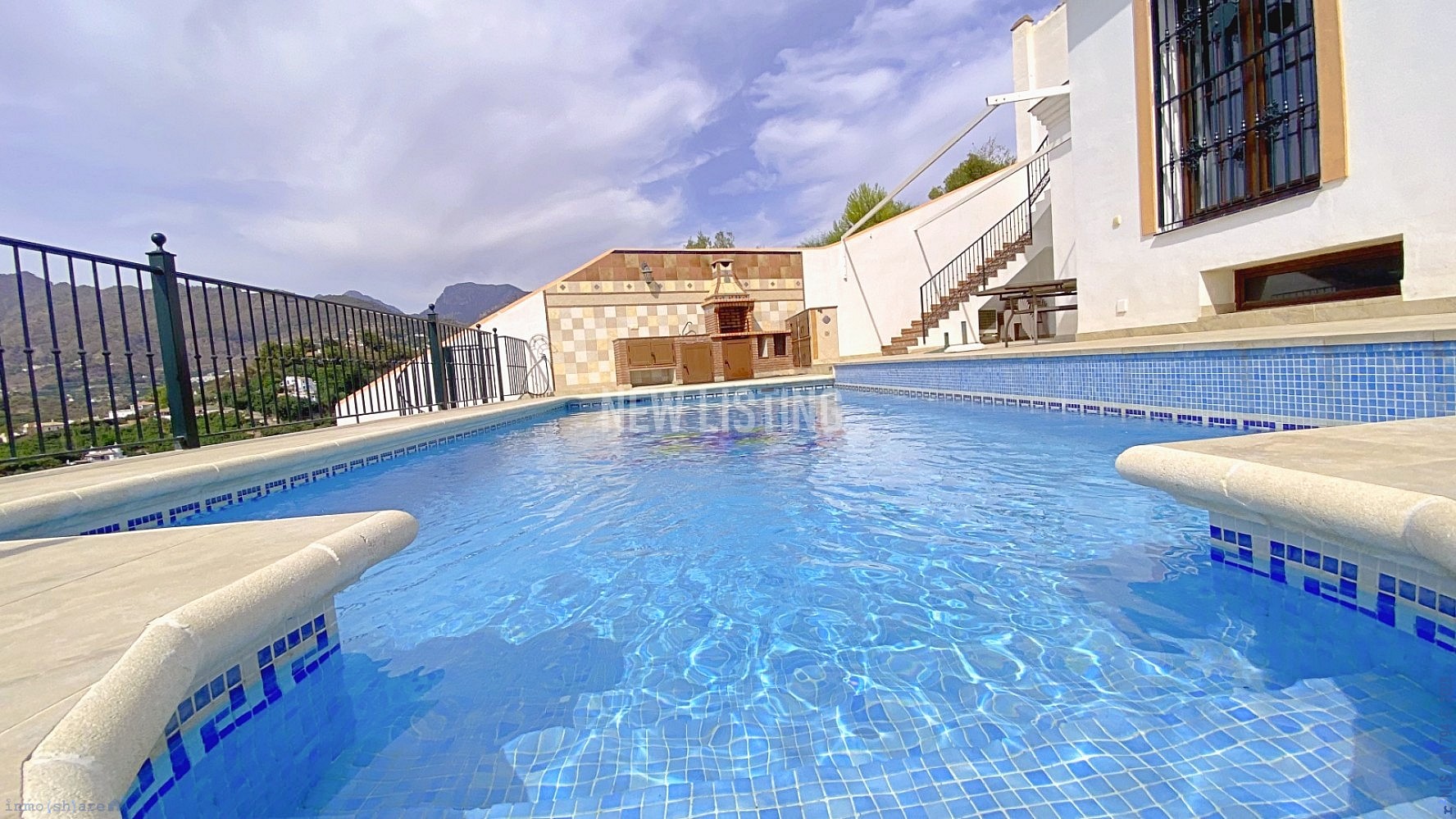 SC2A-45960 frigiliana 3