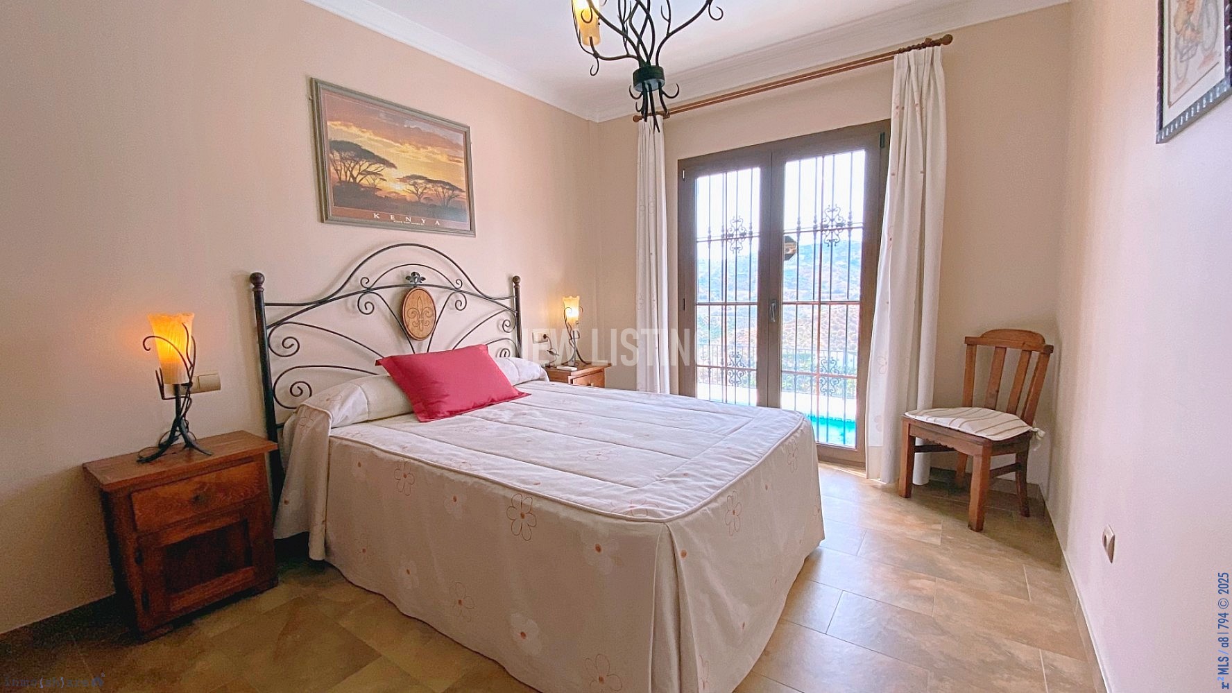 SC2A-45960 frigiliana 6